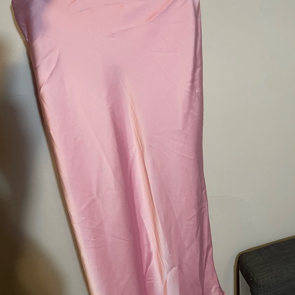 Zara Light Pink Satin Midi Skirt - Picture 3 of 7